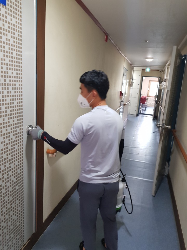 KakaoTalk_20200528_100225185_08.jpg