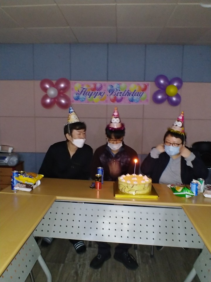 생일파티4.jpg