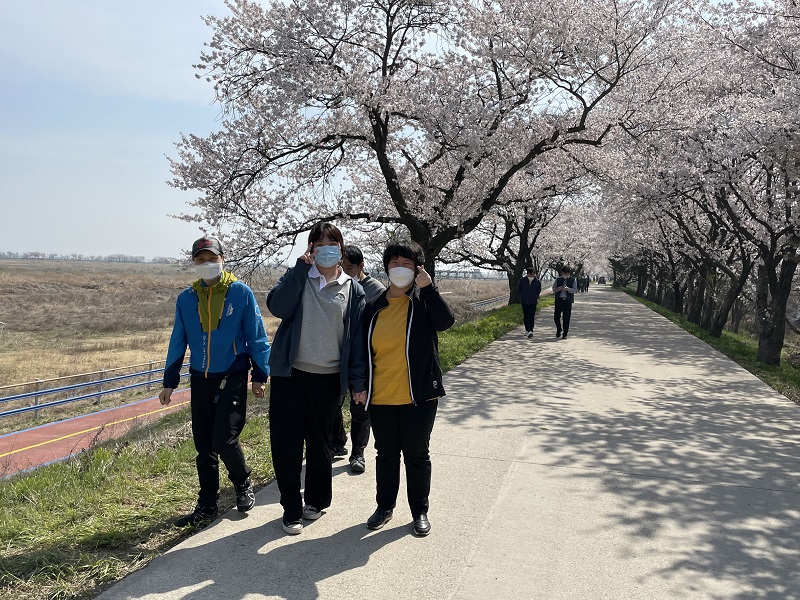 KakaoTalk_20230403_142331388_05.jpg